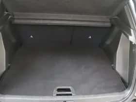 Peugeot 2008 (2022) thumbnail 33