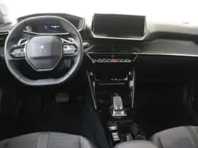 Peugeot 2008 (2022) thumbnail 5