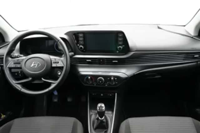 Hyundai i20 (2023) thumbnail 5