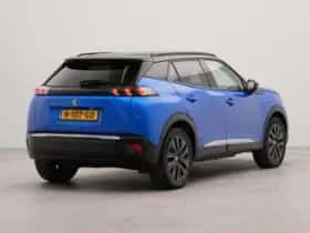 Peugeot e-2008 (2021) thumbnail 2