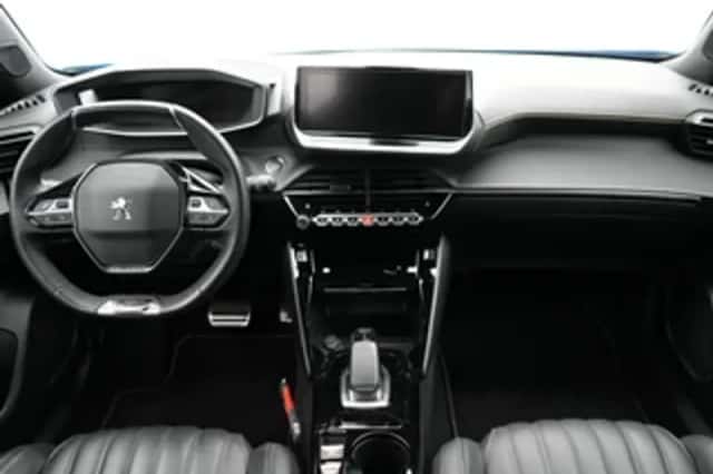 Peugeot e-2008 (2021) thumbnail 5