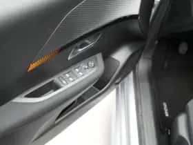 Peugeot 208 (2023) thumbnail 19