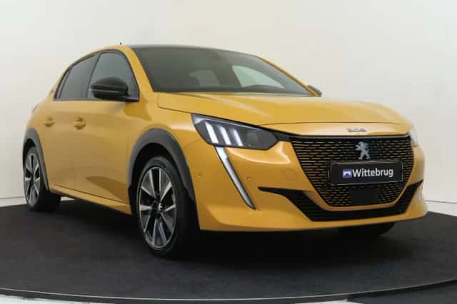 Peugeot e-208 (2021) thumbnail 3