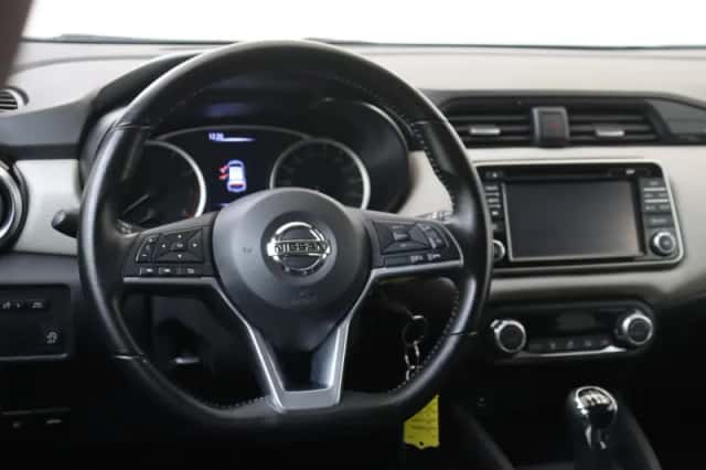 Nissan Micra (2018) thumbnail 5