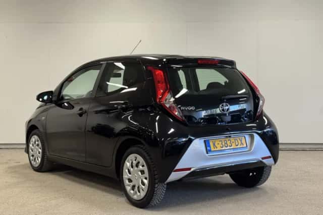 Toyota Aygo (2020) thumbnail 4