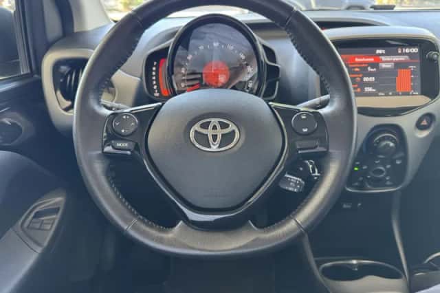 Toyota Aygo (2020) thumbnail 5