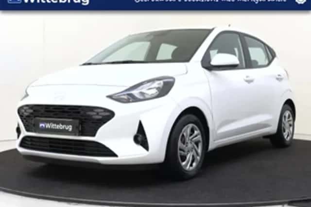 Hyundai i10 (2024) thumbnail 1