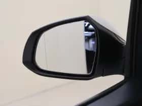 Hyundai i10 (2024) thumbnail 25
