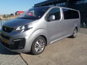 Peugeot Traveller (2021) thumbnail 26