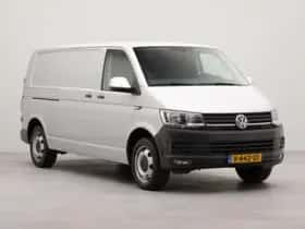 Volkswagen Transporter (2019) thumbnail 3