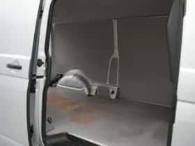 Volkswagen Transporter (2019) thumbnail 22