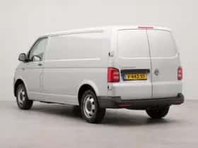 Volkswagen Transporter (2019) thumbnail 4