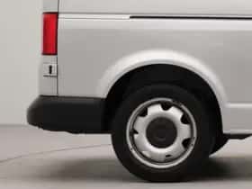 Volkswagen Transporter (2019) thumbnail 34