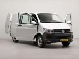 Volkswagen Transporter (2019) thumbnail 38