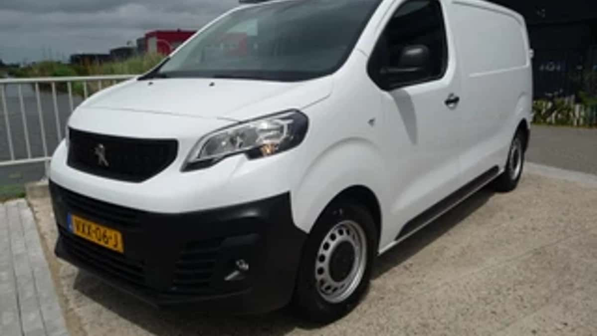 Peugeot Expert (2023) — foto 1