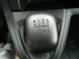 Peugeot Expert (2023) thumbnail 9