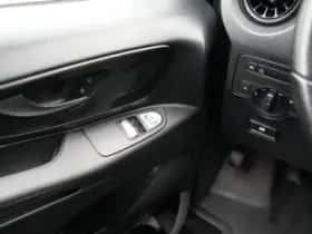 Mercedes-Benz Vito (2021) thumbnail 13