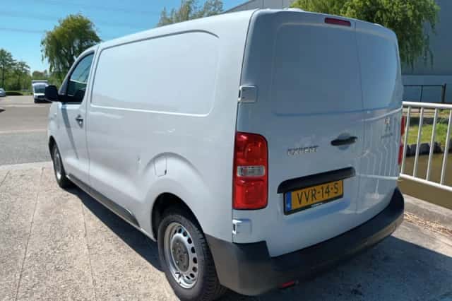 Peugeot Expert (2023) thumbnail 3