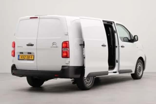 Citroën Jumpy (2023) thumbnail 2