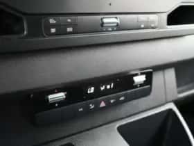 Mercedes-Benz Sprinter (2023) thumbnail 14