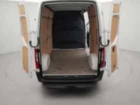 Mercedes-Benz Sprinter (2023) thumbnail 18