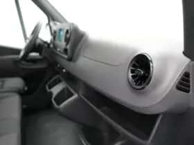 Mercedes-Benz Sprinter (2023) thumbnail 28