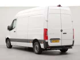 Mercedes-Benz Sprinter (2023) thumbnail 4