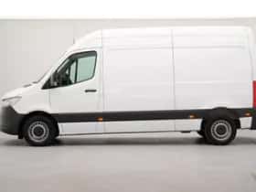 Mercedes-Benz Sprinter (2023) thumbnail 35