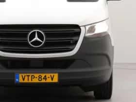Mercedes-Benz Sprinter (2023) thumbnail 39