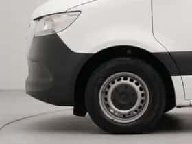 Mercedes-Benz Sprinter (2023) thumbnail 40