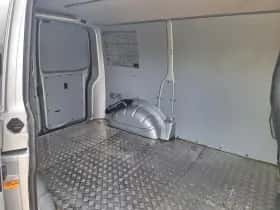 Volkswagen Transporter (2020) thumbnail 23