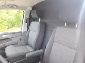 Volkswagen Transporter (2020) thumbnail 9