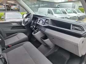 Volkswagen Transporter (2024) thumbnail 7