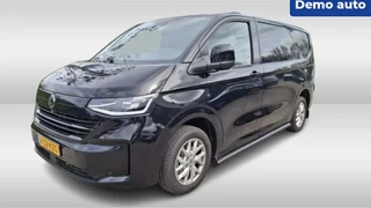 Volkswagen Transporter (2024) — foto 1