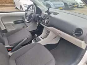 SEAT Mii (2019) thumbnail 8