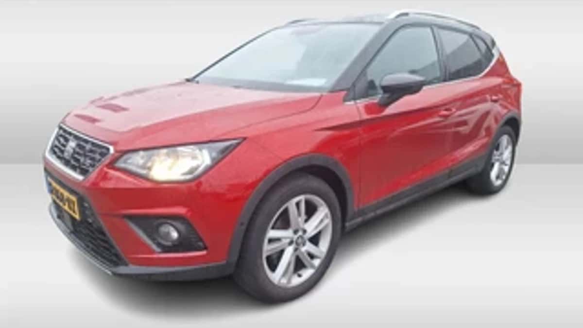 SEAT Arona (2020) — foto 1