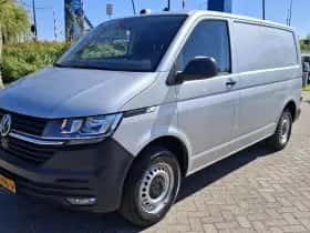 Volkswagen Transporter (2020) thumbnail 3