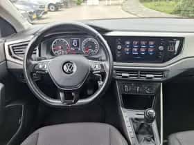 Volkswagen Polo (2021) thumbnail 9
