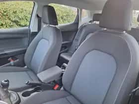 SEAT Ibiza (2023) thumbnail 10