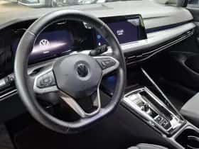 Volkswagen Golf (2022) thumbnail 15