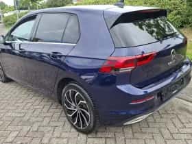 Volkswagen Golf (2022) thumbnail 6