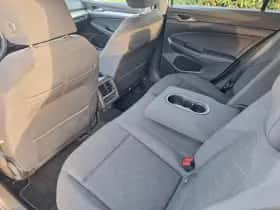 Volkswagen Golf (2022) thumbnail 26