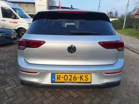 Volkswagen Golf (2022) thumbnail 29