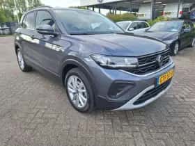 Volkswagen T-Cross (2024) thumbnail 4