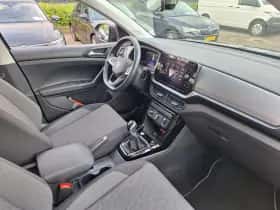 Volkswagen T-Cross (2024) thumbnail 7