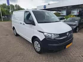 Volkswagen Transporter (2023) thumbnail 4