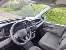 Volkswagen Transporter (2023) thumbnail 9