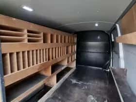 Volkswagen Transporter (2024) thumbnail 12
