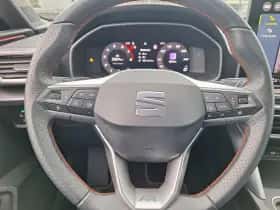 SEAT Leon (2025) thumbnail 12