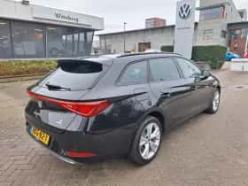 SEAT Leon (2025) thumbnail 4